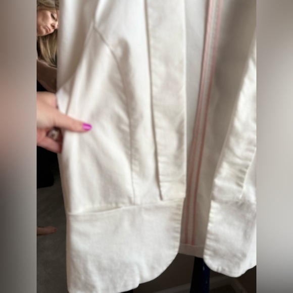 Maurices Classic White Blazer, Size XL - Picture 7 of 11